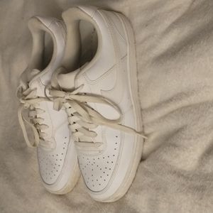 Women's Nike Court Vision Low Sneakers